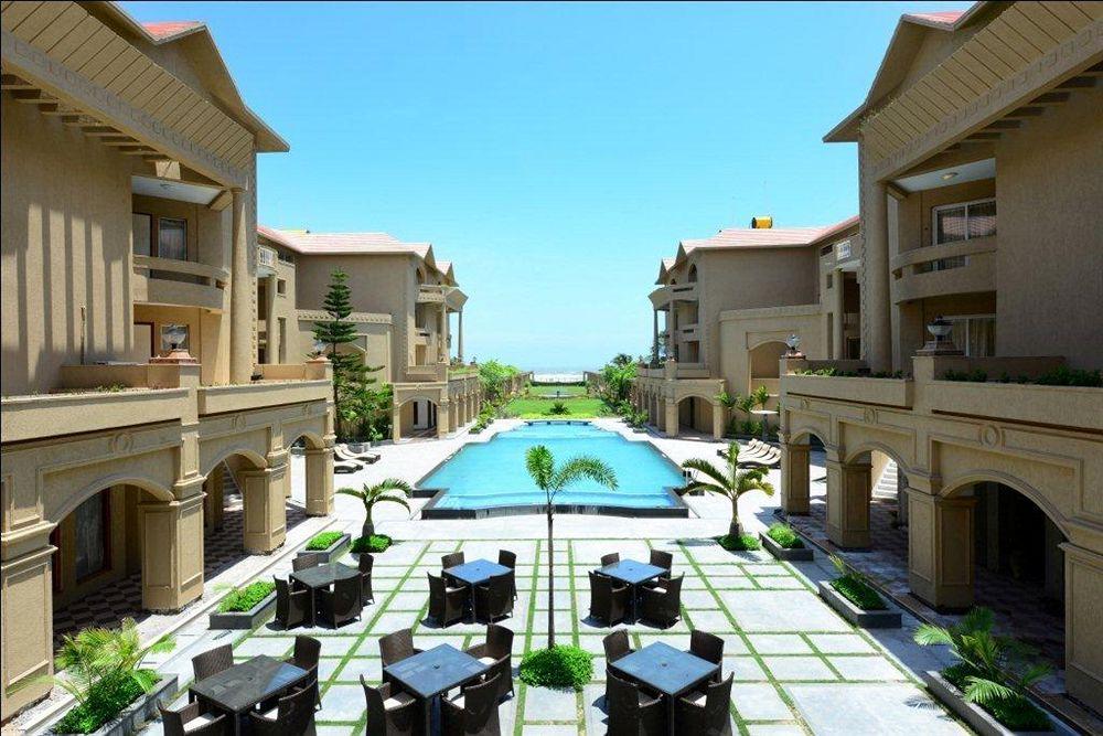 The Chariot Resort & Spa Puri Buitenkant foto
