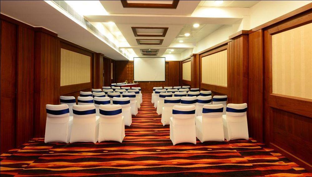 The Chariot Resort & Spa Puri Buitenkant foto